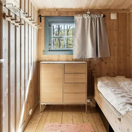 בית נופש Traditional Log At Vierli