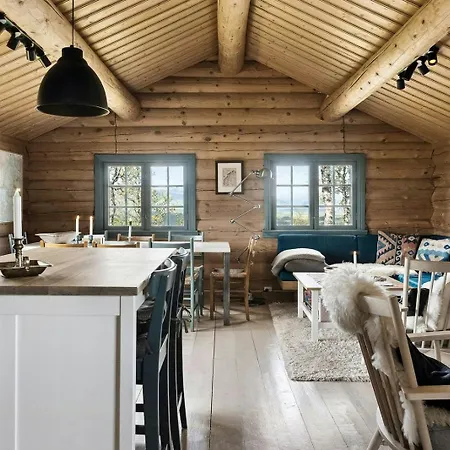 Nyaraló Traditional Log At Vierli